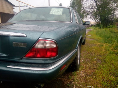 Jaguar XJ8    